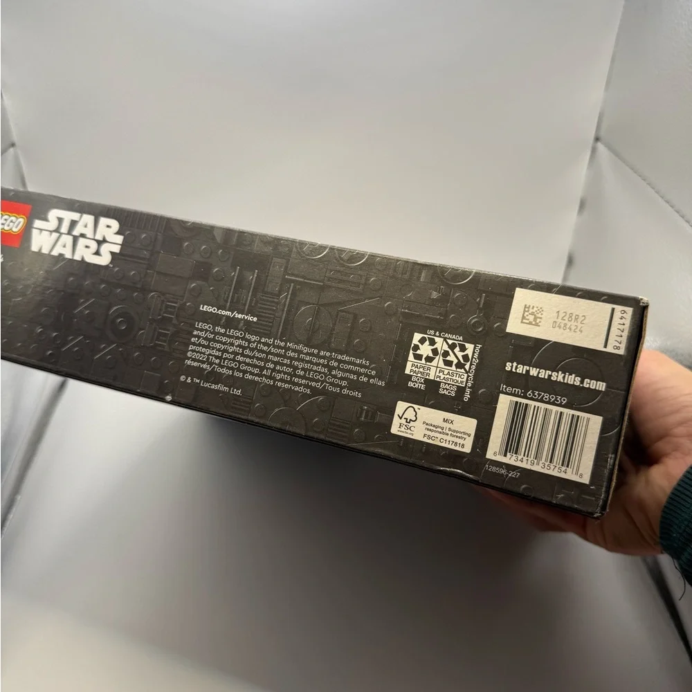 LEGO Star Wars 75334 Obi-Wan Kenobi vs. Darth Vader Disney Building Toy